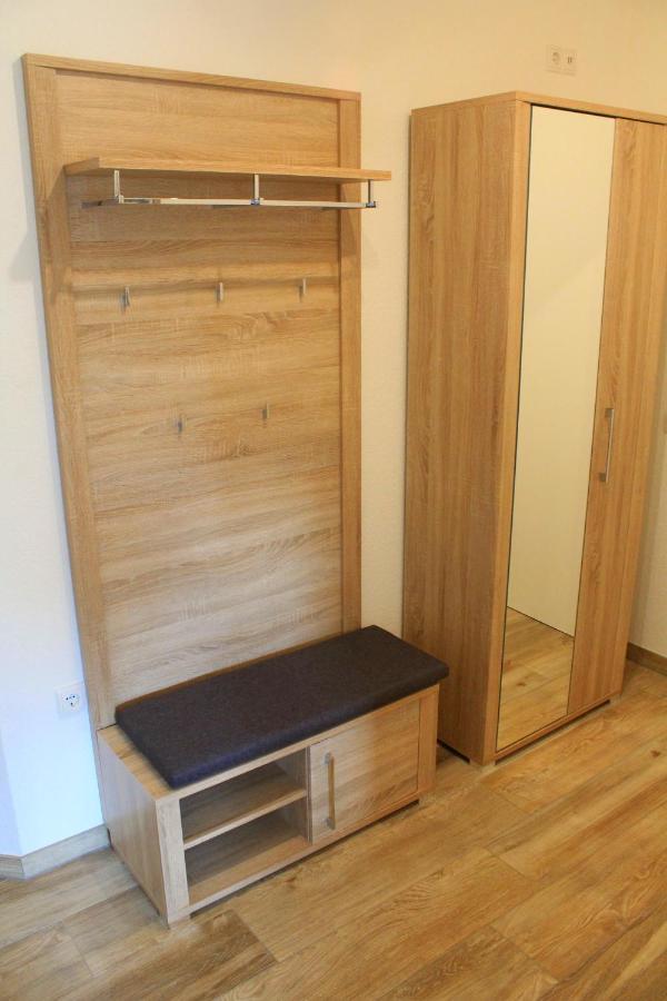 Hooge Apartment Шилиг Екстериор снимка